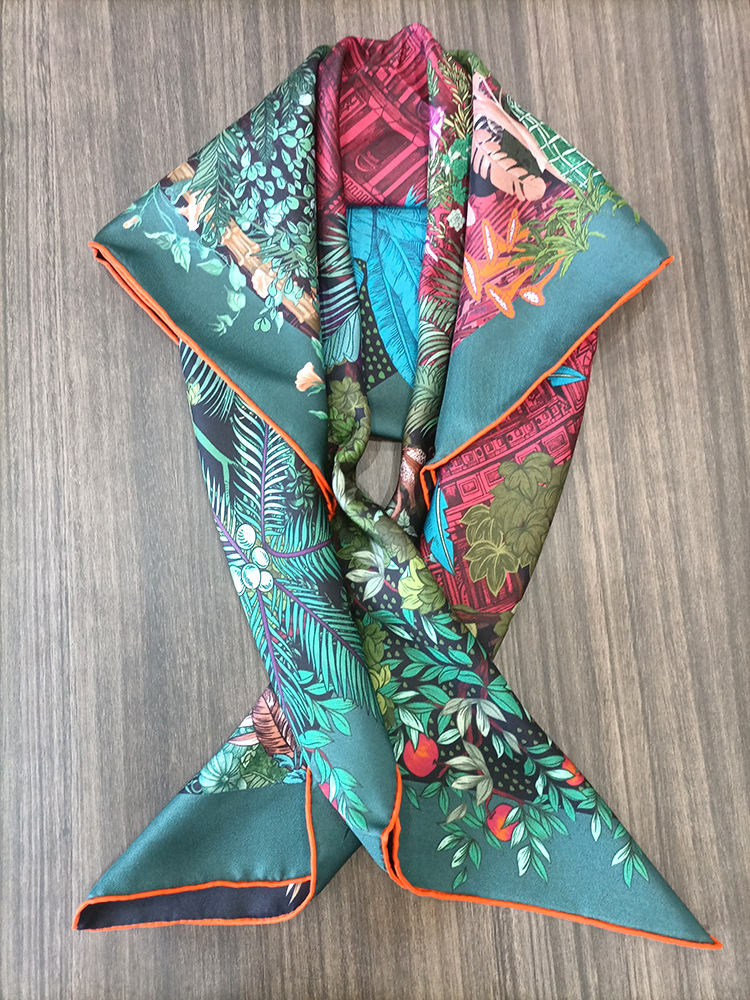 Travel Accessories Neck - Jedwabna Apaszka 90CM Damska Ręcznie Obszywana