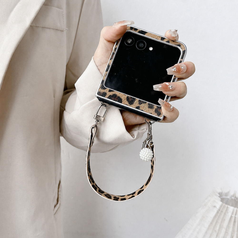 Etui na telefon składany z mot – Travel Accessories Box recenzja i cena
