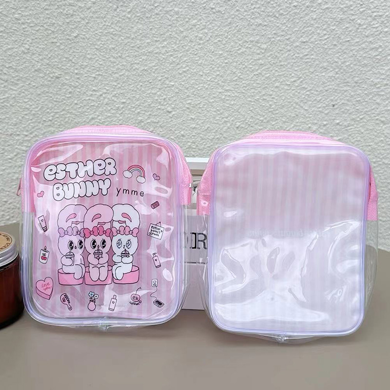 Urocza przezroczysta kosmetycz – Travel Accessories Japan recenzja i cena